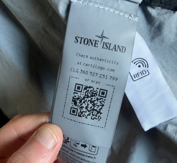 Stone Island Membrana 3l Light Jacket Black Crinkled Coat