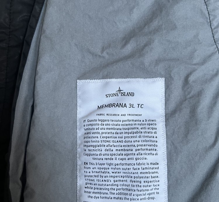 Stone Island Membrana 3l Light Jacket Black Crinkled Coat