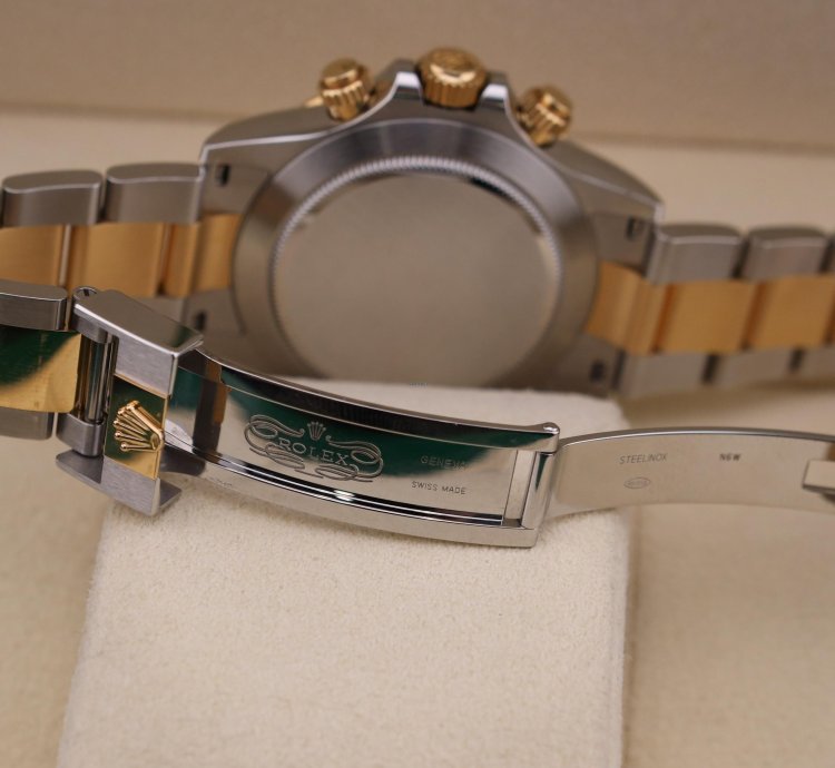 Rolex Daytona 2023 Daytona Champagne Dial Two Tone 116503 Full Set