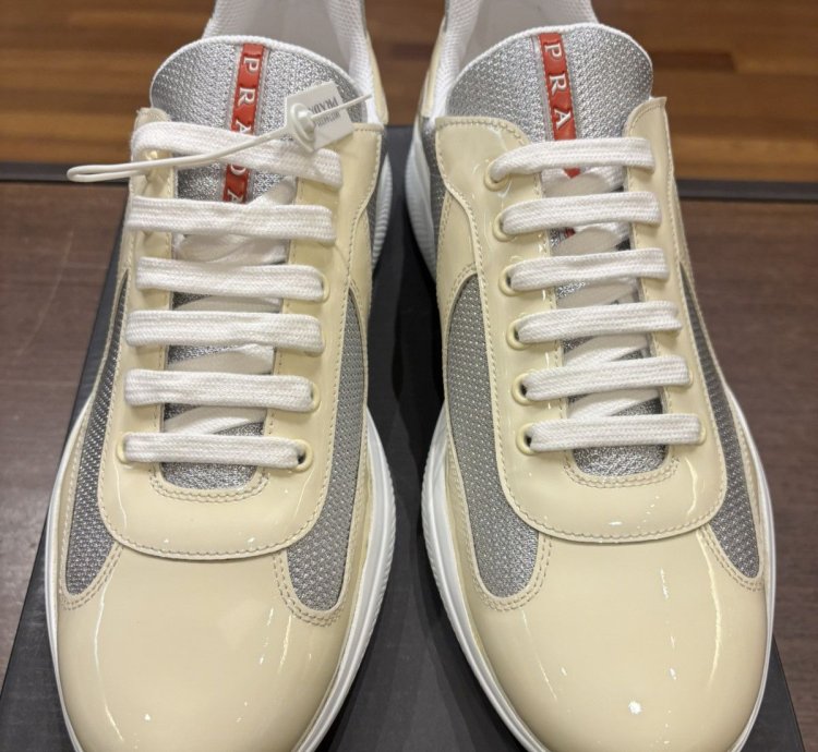 Prada Cup Beige Silver