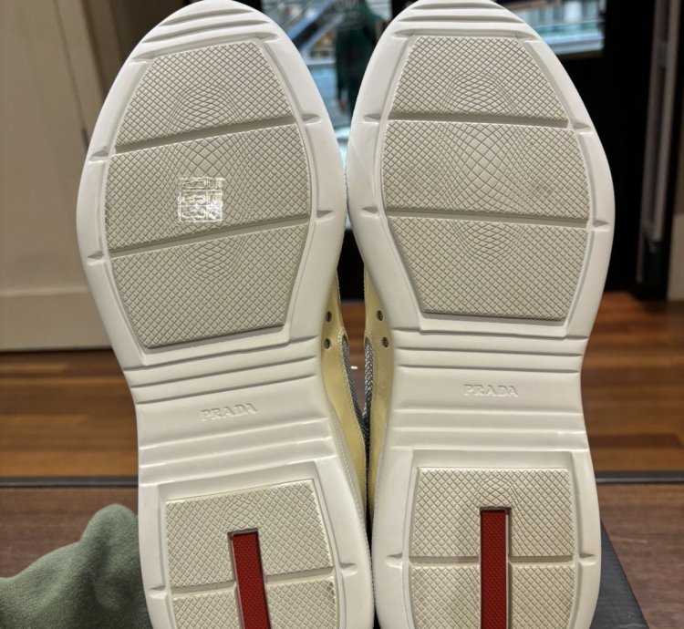 Prada Cup Beige Silver