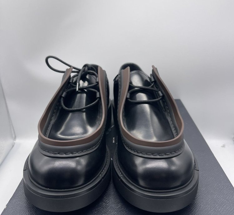 Prada Diapason Opaque Brushed Leather Lace-up Shoes Size 44