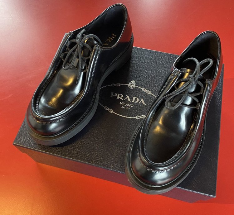 Prada Diapason Opaque Derby