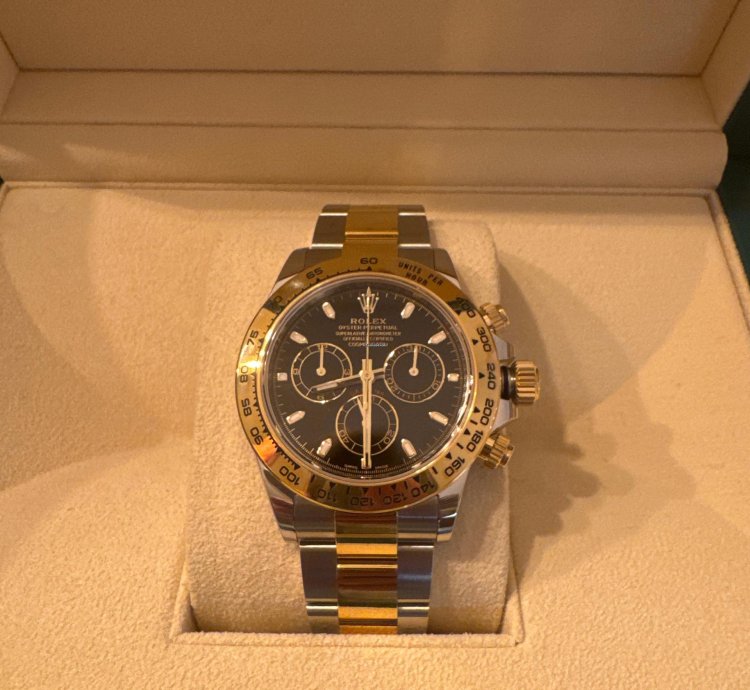 Rolex Daytona Brand New Complete 2023 Rolex Daytona 116503