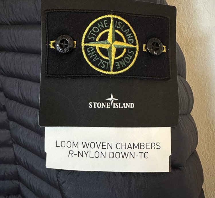 Stone Island Navy Loom Woven Nylon Down Puffer Jacket Size