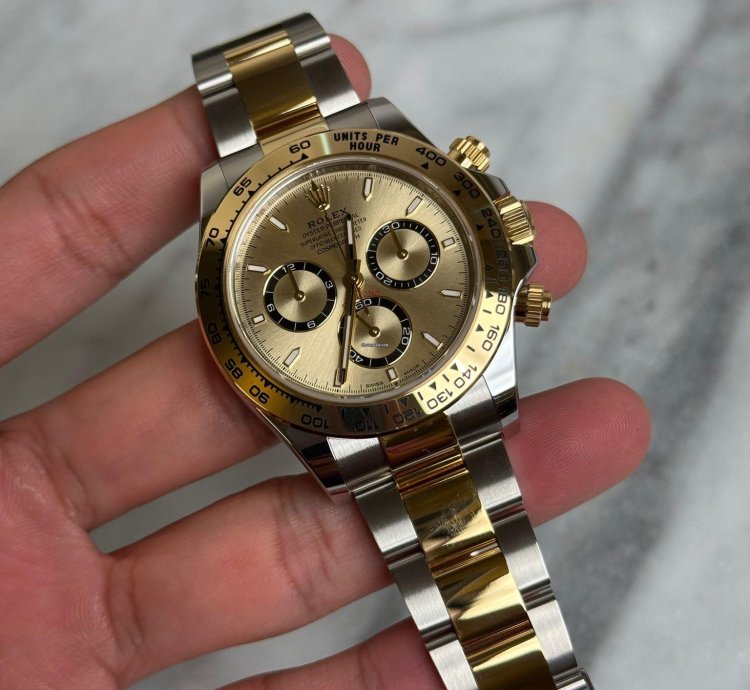 Rolex Daytona Champagne Dial