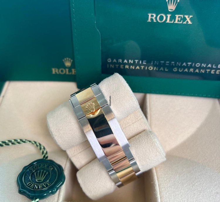 Rolex Daytona Champagne Dial