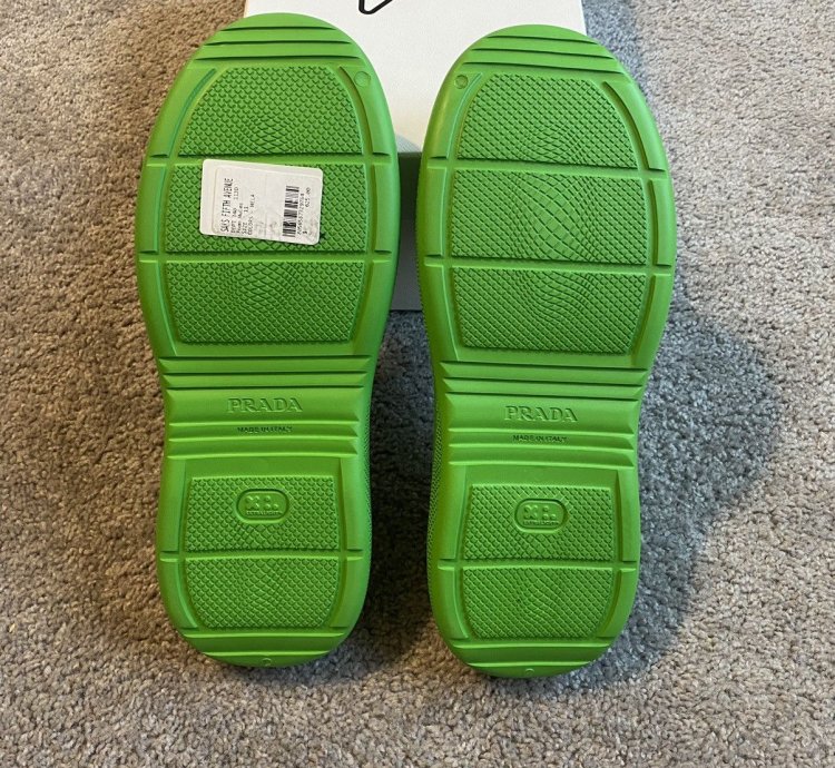 Prada Foam Rubber Mules - Green