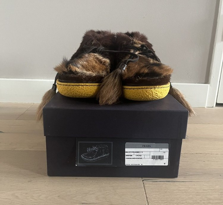 Prada Fw17 Tassled Fur Chukka Boots