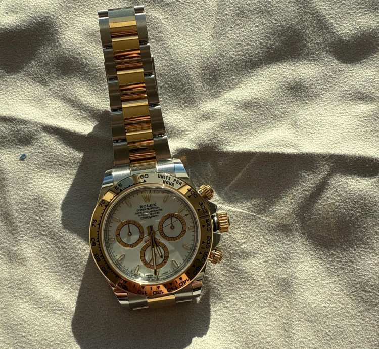 Rolex Daytona Full Set 2024 With Still Lrotection At The Back Never Worn