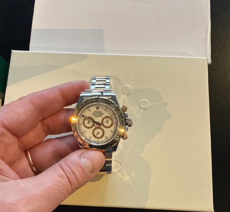Rolex Daytona Full Set 2024 With Still Lrotection At The Back Never Worn