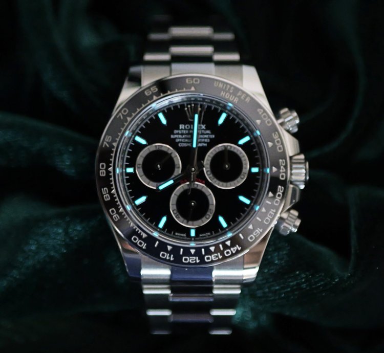 Rolex Daytona Full Set Mint 2024 Daytona 40mm Stainless Steel Black Dial 126500ln