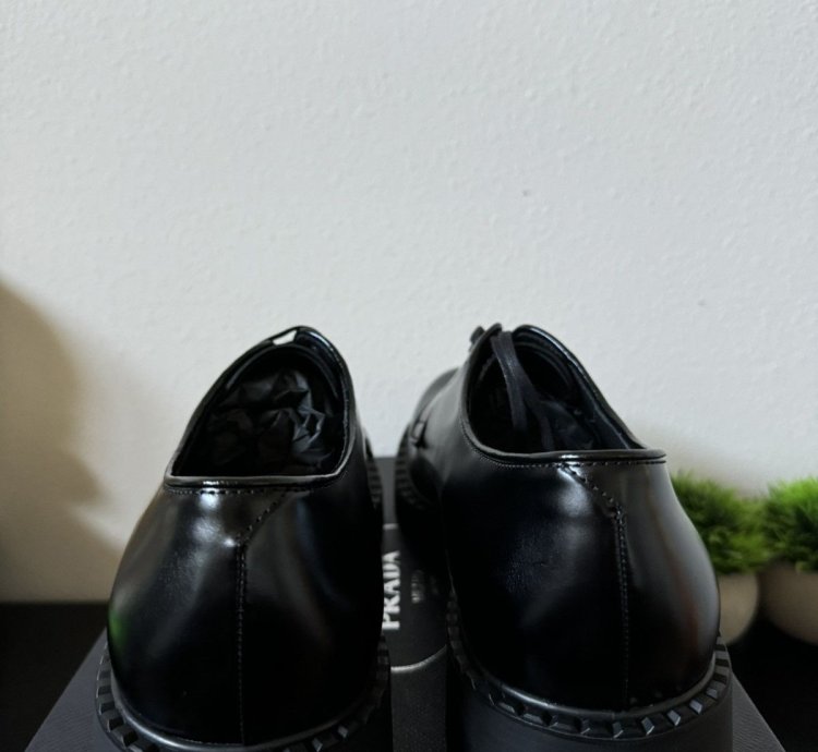 Prada Lace Up Derby Shoes Black Size 11