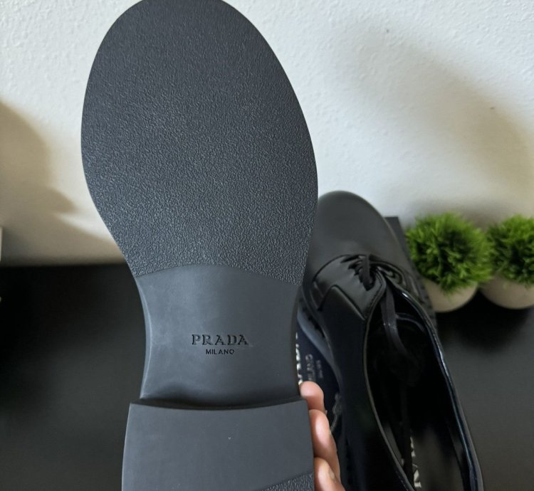 Prada Lace Up Derby Shoes Black Size 11