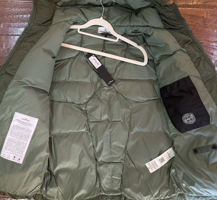Stone Island Nylon Metal Regenerated With Down-tc
