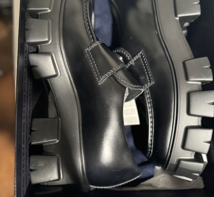 Prada Leather Loafers - Brand New Size Us Mens 9