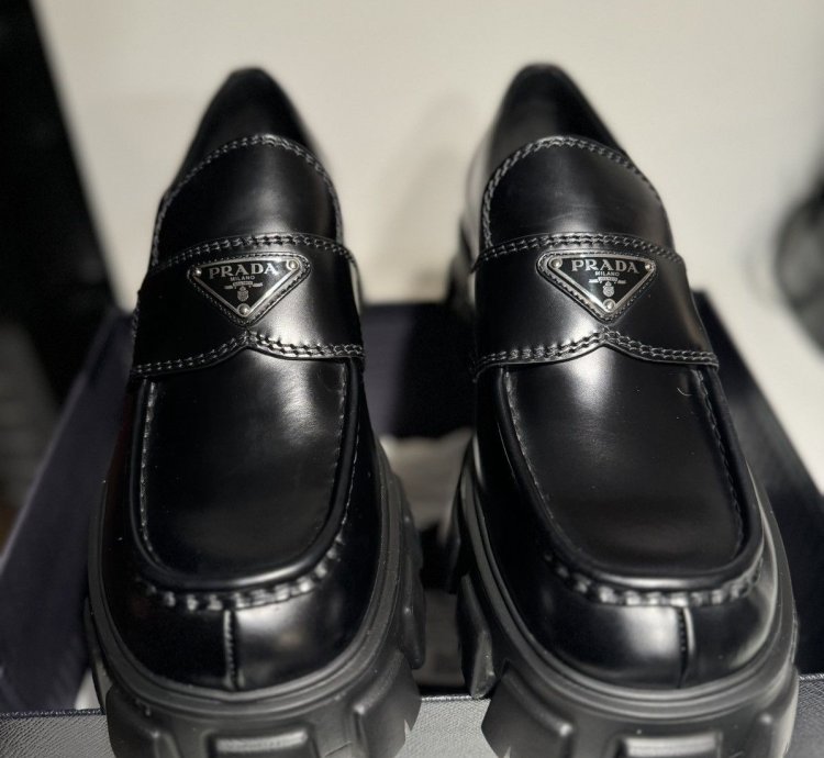 Prada Leather Loafers - Brand New Size Us Mens 9