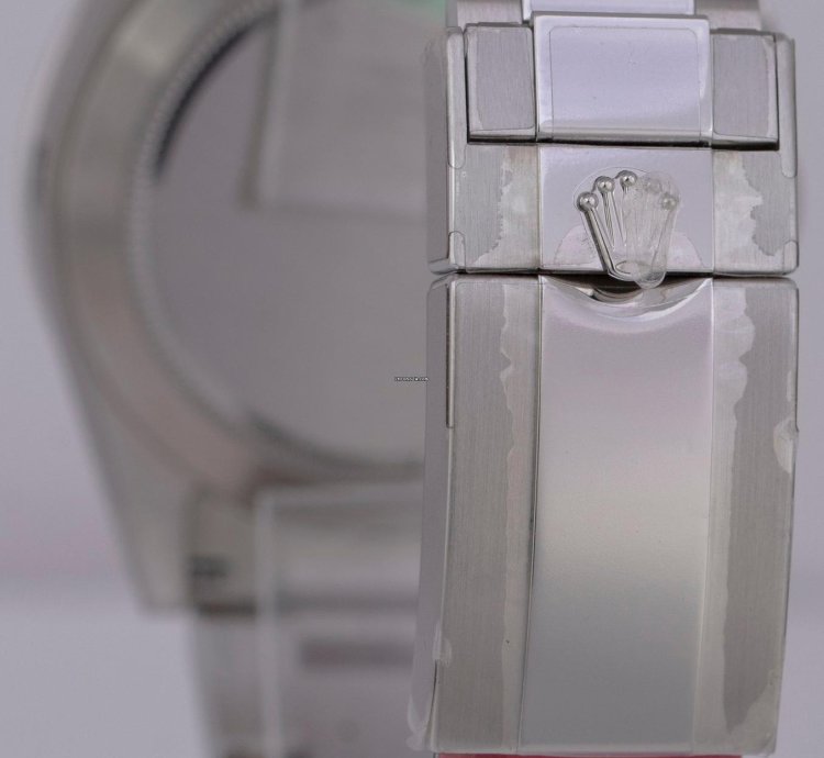 Rolex Daytona Nos Stickered Rolex Daytona Cosmograph Chromalight Random Serial 40mm 116520