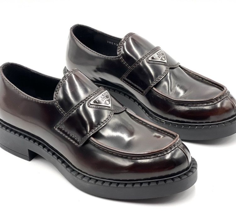 Prada Lifestyle Leather Loafers