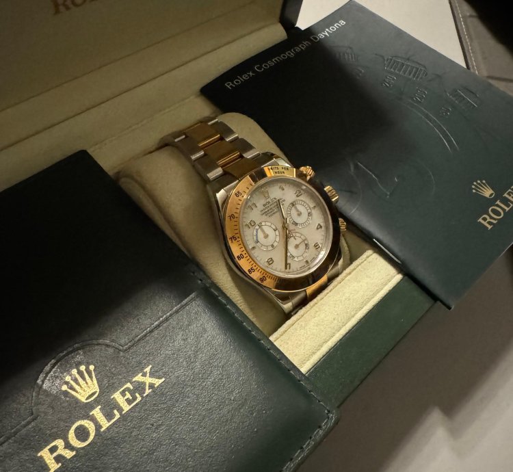 Rolex Daytona Quadrante In Madreperla Mai Indossato