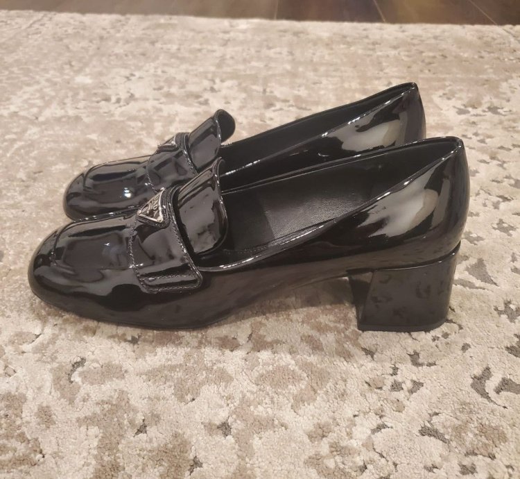 Prada Loafers Leather Black Chunk Heel Sz 8 5us 38 5