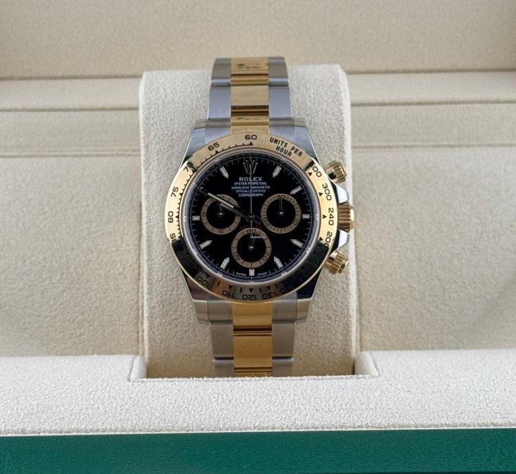 Rolex Daytona Yellow Gold And Steel Black Dial 126503