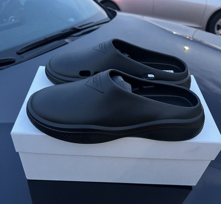 Prada Men Mellow Foam Rubber Mules Clogs Slip On Shoes