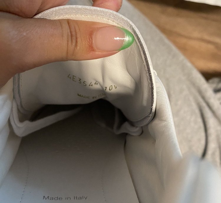 Prada Mens Leather Sneakers