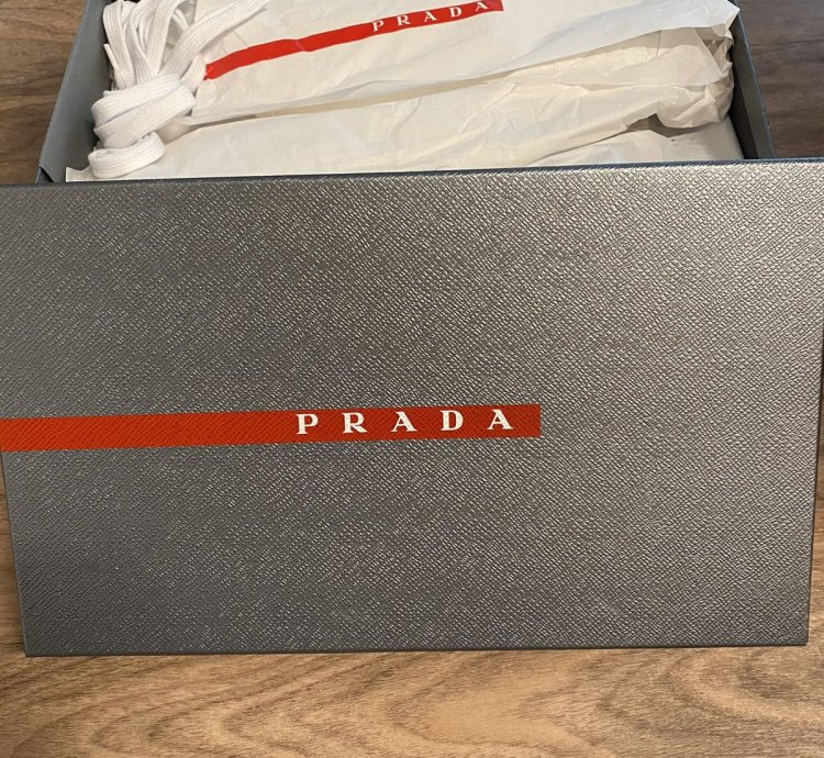 Prada Mens Leather Sneakers