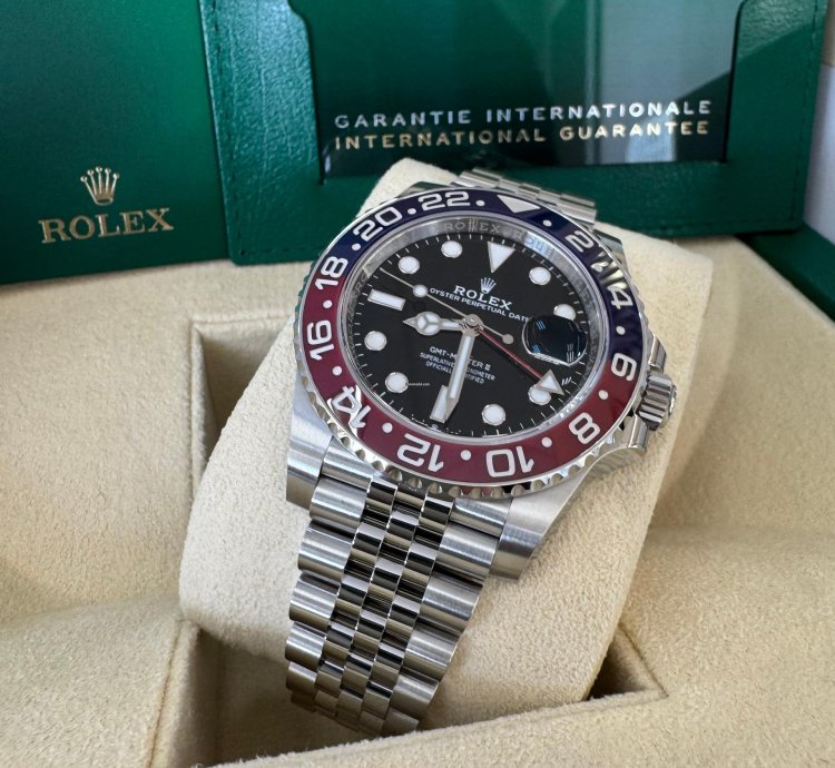 Rolex Gmt-master Ii 126710blro 2025 Jubilee Pepsi