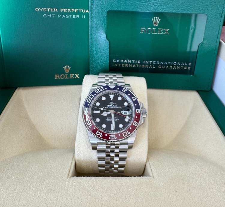 Rolex Gmt-master Ii 126710blro 2025 Jubilee Pepsi