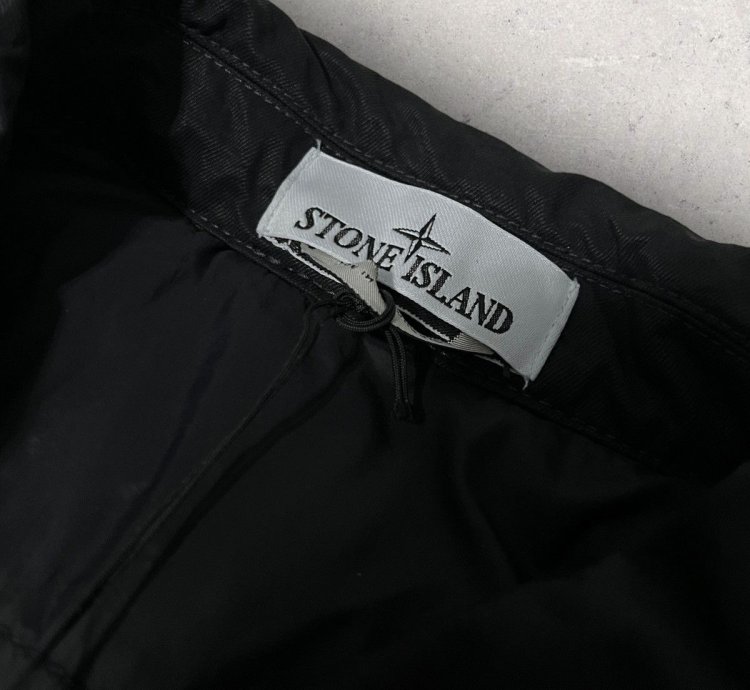 Stone Island Q0321 Opaque Nylon Twill Jacket With Primaloft