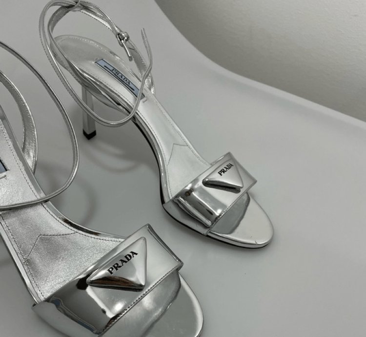 Prada Metallic Leather Logo Sandals Women Eu 39 Us 9 1050