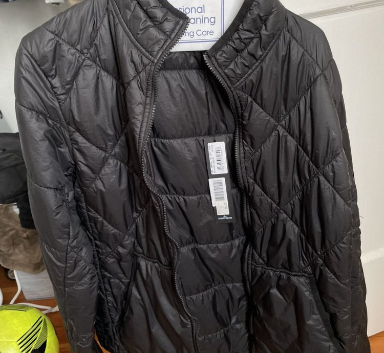 Stone Island Quilted Design Size Medium Lightweight Jacket