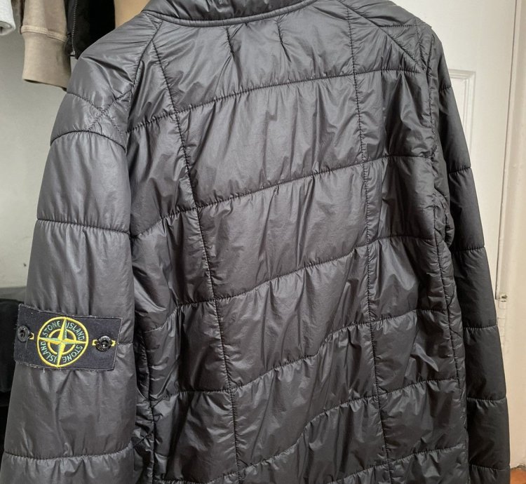 Stone Island Quilted Design Size Medium Lightweight Jacket