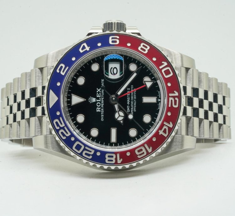 Rolex Gmt-master Ii 126710blro 40mm Jubile Pepsi Black Dial