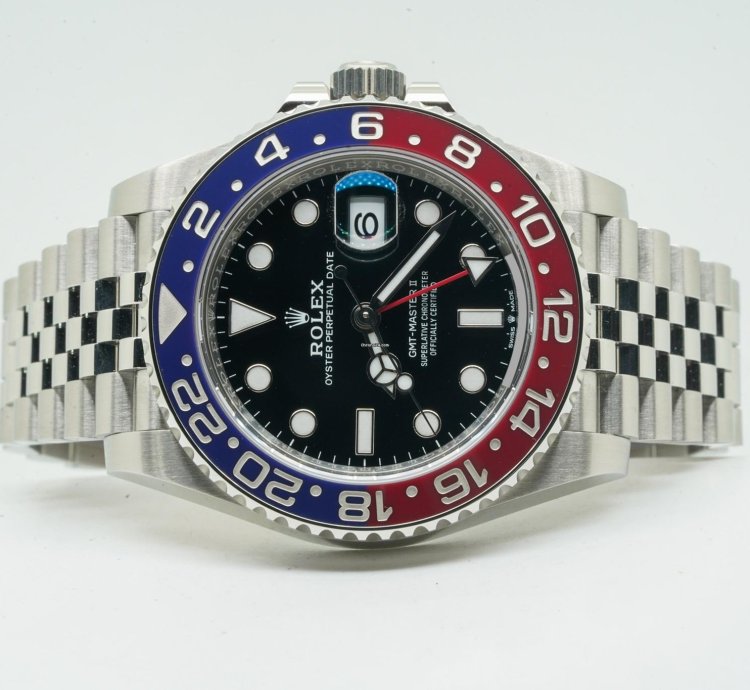Rolex Gmt-master Ii 126710blro 40mm Jubile Pepsi Black Dial