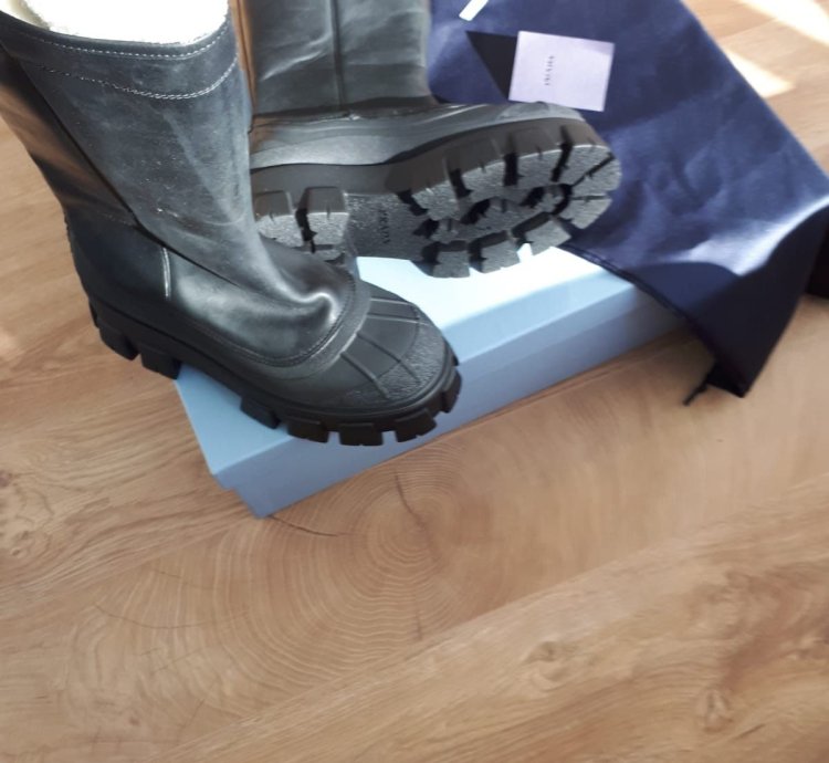 Prada Monolith Aw20 Womens Shearling Winter Boots