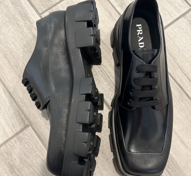 Prada Monolith Black Derby Leather Rubber Cap Toe Sz 11