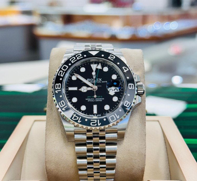 Rolex Gmt-master Ii 126710grnr 2024 Bruce Wayne Jubilee Band Box Papers Unworn