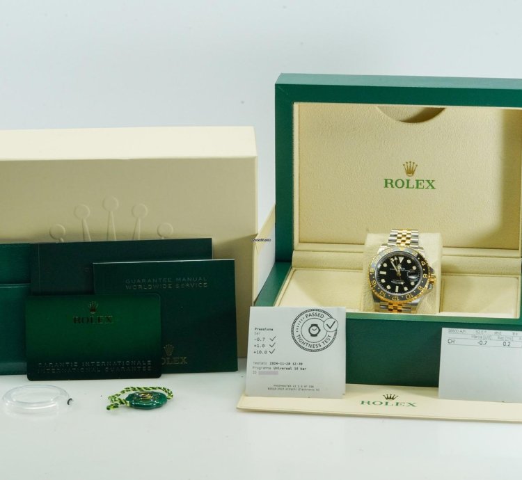 Rolex Gmt-master Ii 126713grnr 126713 Grnr Steel Gold Black Dial 40mm