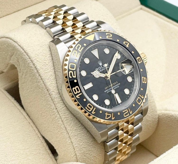 Rolex Gmt-master Ii 126713grnr Automatic 2025 Gold Steel New
