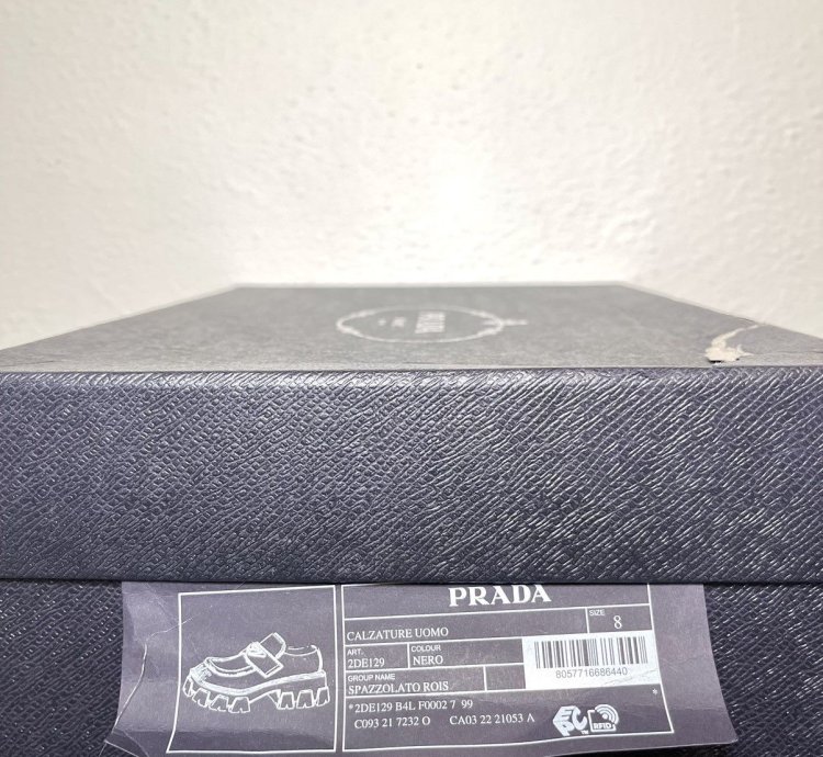 Prada Monolith Lug-sole Brushed Leather Loafers Size 9