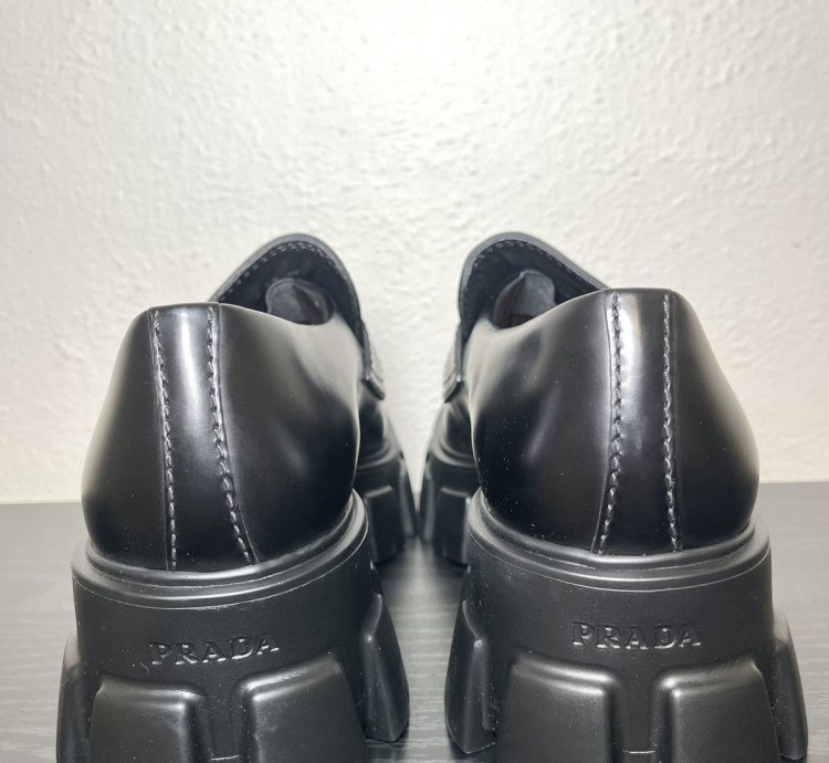 Prada Monolith Lug-sole Brushed Leather Loafers Size 9