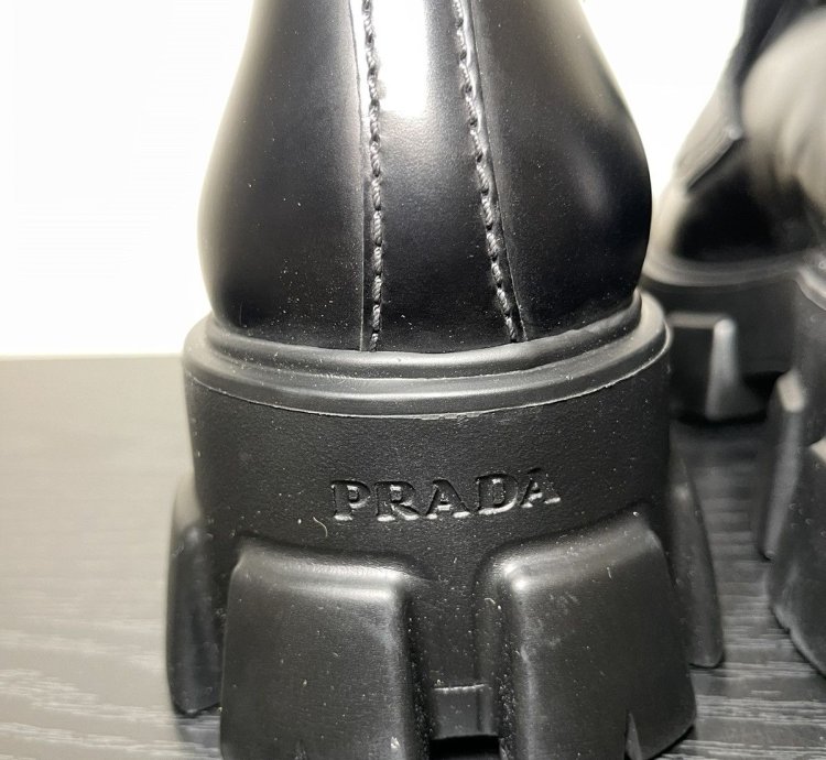 Prada Monolith Lug-sole Brushed Leather Loafers Size 9