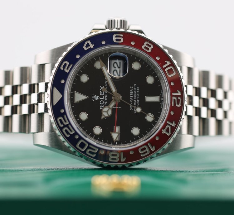 Rolex Gmt-master Ii 2022 Gmt Master Ii Pepsi Stainless Steel Jubilee 126710blro