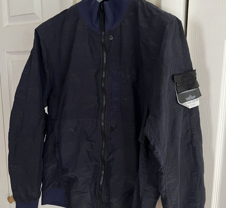 Stone Island Shadow Project