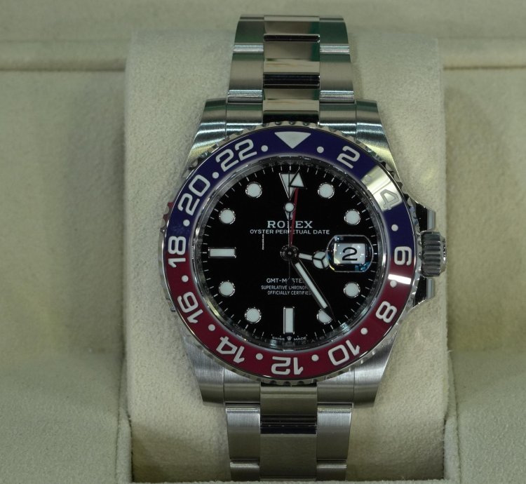 Rolex Gmt-master Ii 2025 Stainless Steel Gmt-master Ii Pepsi Unworn Complete Set 40mm