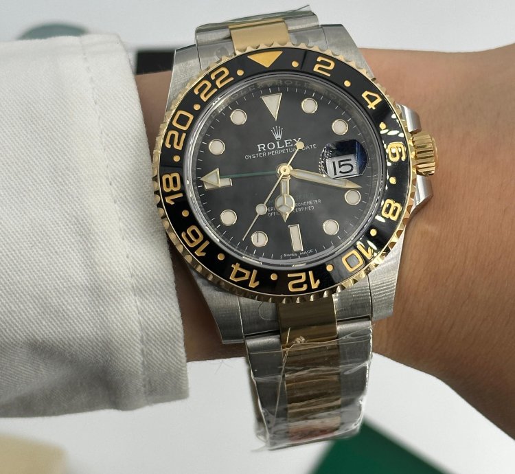 Rolex Gmt-master Ii 40mm Black Dial