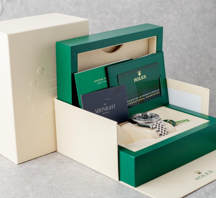 Rolex Gmt-master Ii Bruce Wayne Like New 09 24 Jubilee Full Set 126710grnr